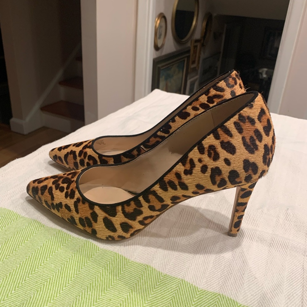Jessica Simpson Carpena leopard print calf hair pumps - Picture 3 of 7